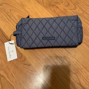 Vera Bradley navy medium cosmetic case